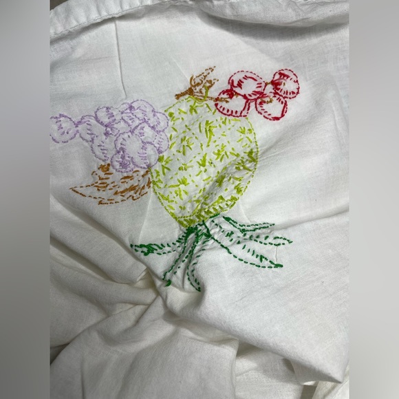 Fruit Embroidered Vintage Flour Sack Baking Towel 36x24” Wh Stitching Pineapple - Picture 3 of 5